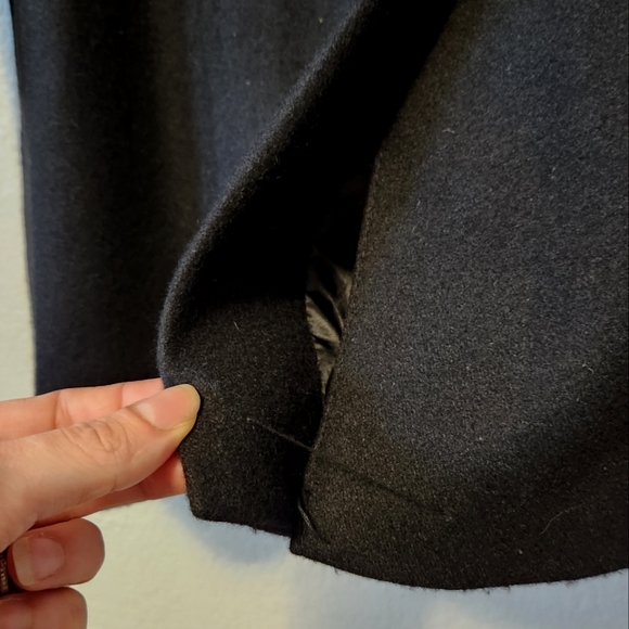 Michael Kors Women's Black Wool and Faux Leather Coat, Size: 8 - Picture 10 of 10